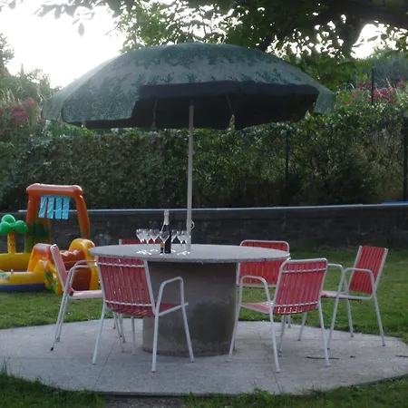 Giulio's Hébergement de vacances Cernobbio