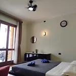 Giulio's Tatil Evi